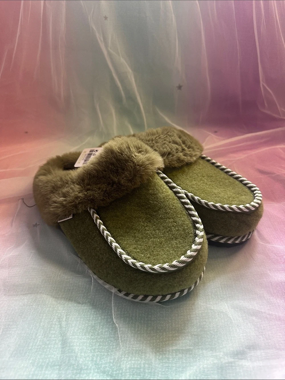 Men's Olive Faux-Fur Lined Slip-On Moccasins